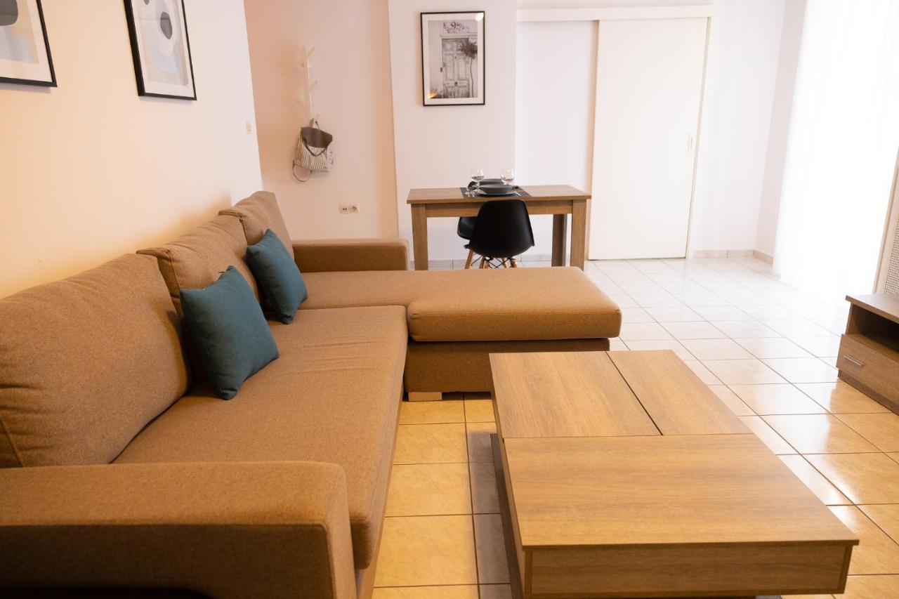 Spacious Apartment Close To The Sea And The City Center 雅典 外观 照片